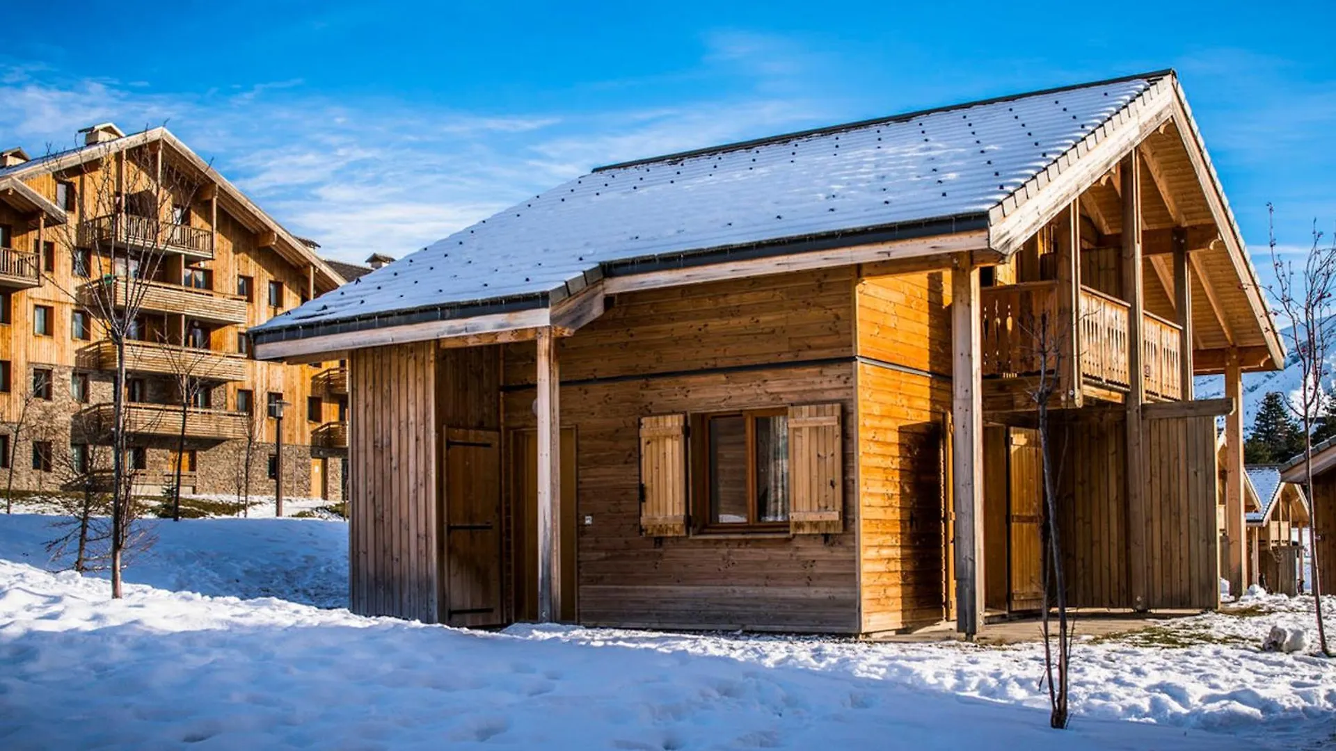 Chalet Mitoyen Duplex Avec 2 Chambres - Residence 3 Etoiles Avec Piscine A Superdevoluy - Fr-1-504-453 France